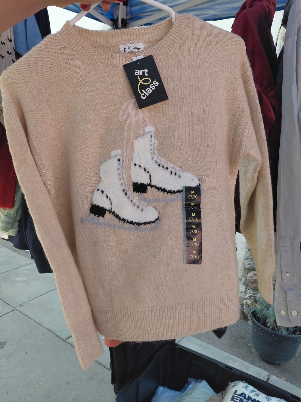 art class Cream Crewneck Sweater with White Ice Skate Intarsia